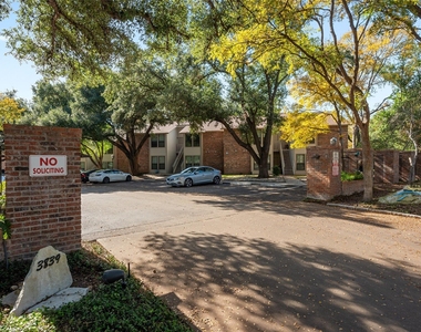 3839 Dry Creek Dr - Photo Thumbnail 1