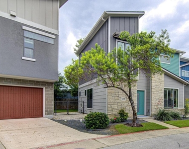 1409 Lorraine Loop - Photo Thumbnail 2