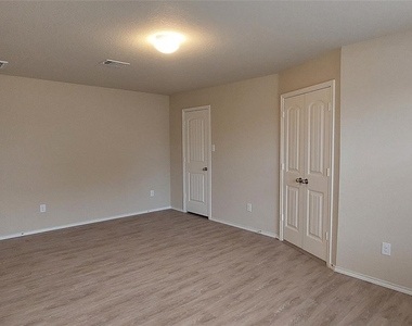 1556 Birmingham Dr Dr - Photo Thumbnail 14