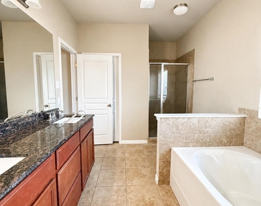 187 Chering Dr - Photo Thumbnail 18