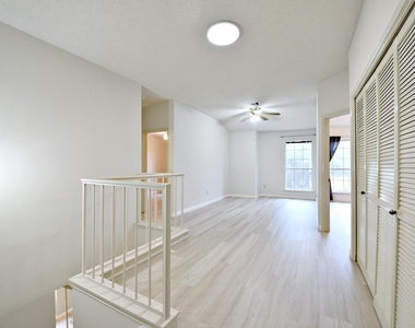 13329 Black Canyon Dr - Photo Thumbnail 9