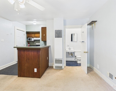 3006 Duval St - Photo Thumbnail 6