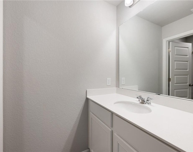 100 Drifter Ln - Photo Thumbnail 27