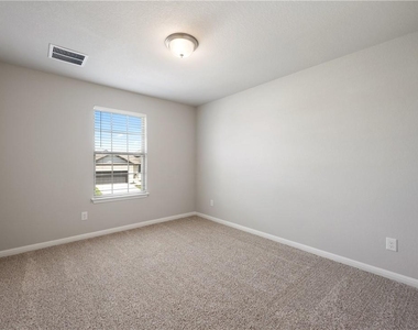 100 Drifter Ln - Photo Thumbnail 26