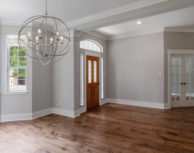 5512 Ballenton Ln - Photo Thumbnail 14