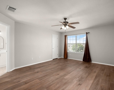 219 Brown St - Photo Thumbnail 12