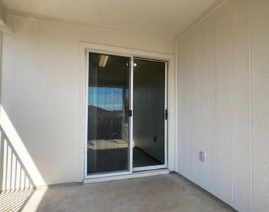 1009 Grey Castle Dr - Photo Thumbnail 23