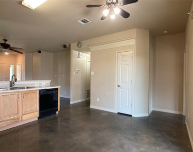1009 Grey Castle Dr - Photo Thumbnail 4