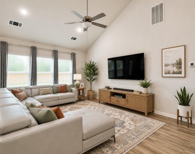 1600 Longhorn Ranch Dr - Photo Thumbnail 7