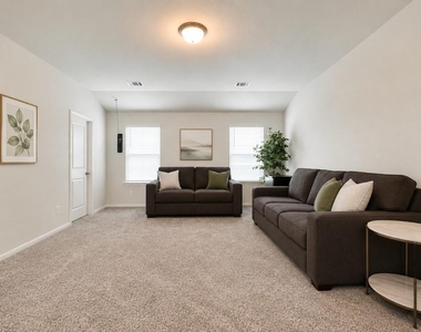 1600 Longhorn Ranch Dr - Photo Thumbnail 14