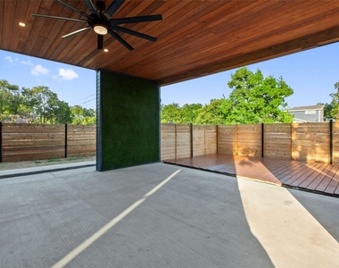 1710 Brassie St - Photo Thumbnail 32