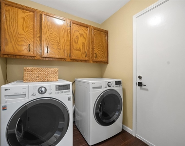 10511 Tweedsmuir Dr - Photo Thumbnail 36