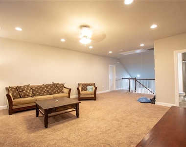 22521 Rock Wren Rd - Photo Thumbnail 32