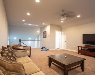 22521 Rock Wren Rd - Photo Thumbnail 25