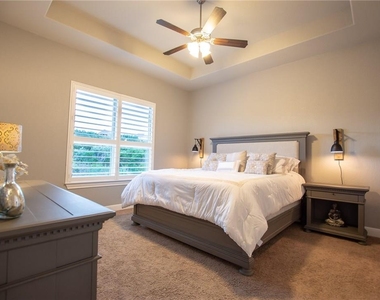 22521 Rock Wren Rd - Photo Thumbnail 6