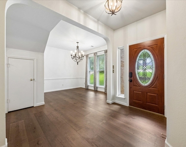 4176 Canyon Glen Cir - Photo Thumbnail 3