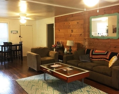 4611 Depew Ave - Photo Thumbnail 4