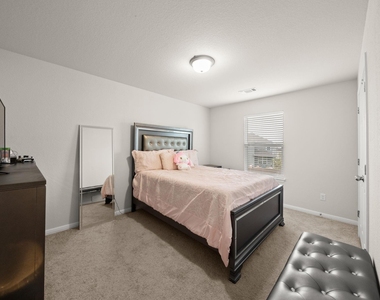 3200 College Park Dr - Photo Thumbnail 23