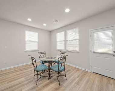 3200 College Park Dr - Photo Thumbnail 13