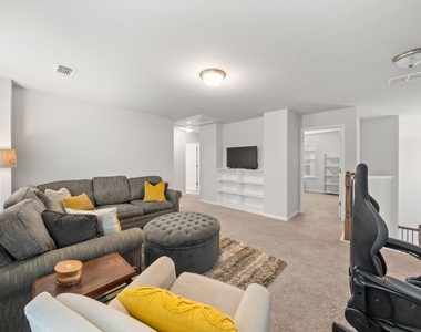 3200 College Park Dr - Photo Thumbnail 14