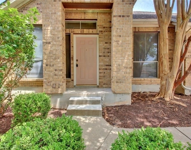 3614 Birdhouse Dr - Photo Thumbnail 1