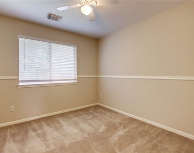 3614 Birdhouse Dr - Photo Thumbnail 18