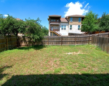 504 Hummingbird Ln - Photo Thumbnail 25