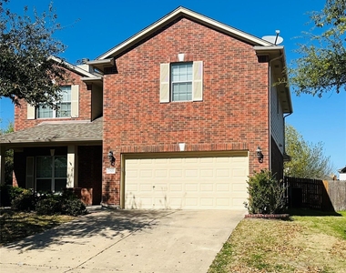 2800 Canyon Valley Run - Photo Thumbnail 37