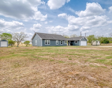 2950 County Road 484 Rd - Photo Thumbnail 2