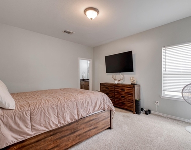 2950 County Road 484 Rd - Photo Thumbnail 13