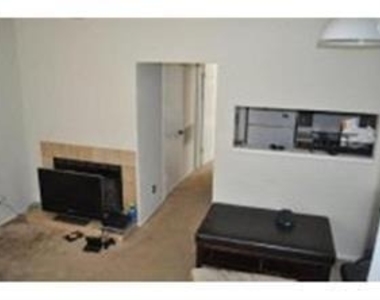 2811 Rio Grande St - Photo Thumbnail 9