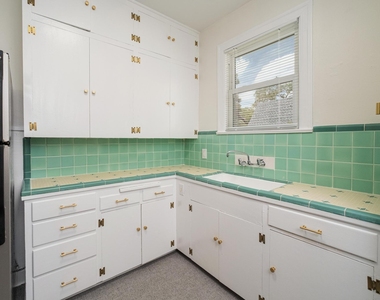2012 Enfield Rd - Photo Thumbnail 5
