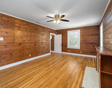 2012 Enfield Rd - Photo Thumbnail 4