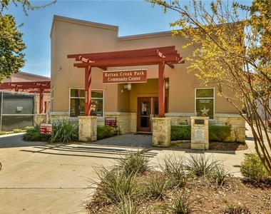 13460 Athens Trl - Photo Thumbnail 13
