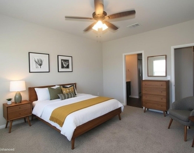 1205 Fairhaven Gtwy - Photo Thumbnail 9