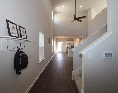 1205 Fairhaven Gtwy - Photo Thumbnail 1