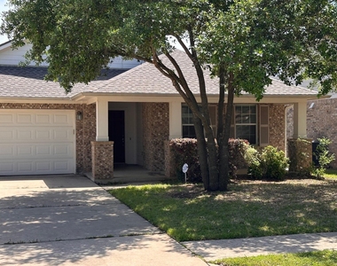 15008 Fernhill Dr - Photo Thumbnail 1