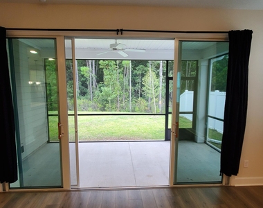 3432 Auvenshine Way - Photo Thumbnail 18