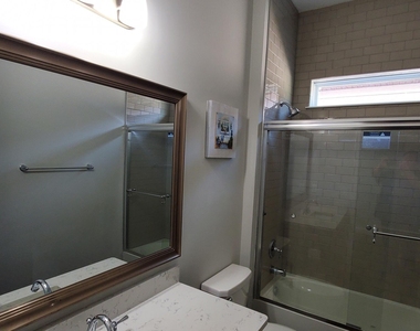 3173 Montilla Drive - Photo Thumbnail 7