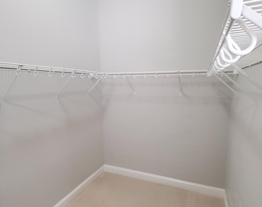 3173 Montilla Drive - Photo Thumbnail 29