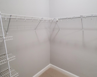 3173 Montilla Drive - Photo Thumbnail 30