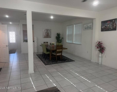 13258 Brookwater Drive - Photo Thumbnail 10