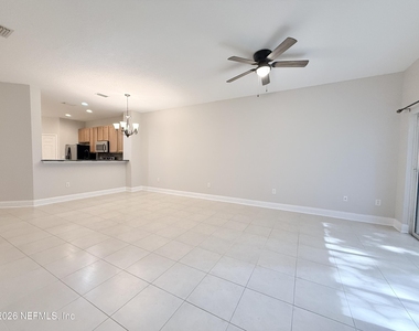 12301 Kernan Forest Boulevard - Photo Thumbnail 12