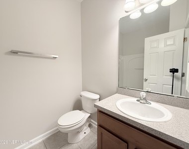 12301 Kernan Forest Boulevard - Photo Thumbnail 26