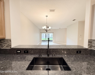12301 Kernan Forest Boulevard - Photo Thumbnail 8