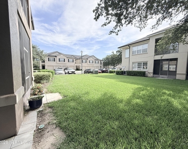 12301 Kernan Forest Boulevard - Photo Thumbnail 34