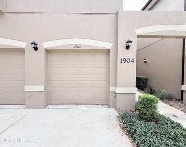 12301 Kernan Forest Boulevard - Photo Thumbnail 2