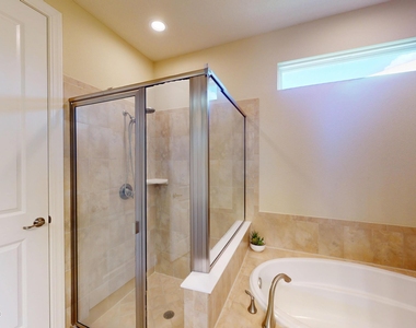 29 Lakefront Lane - Photo Thumbnail 21