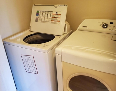1625 Vineland Circle - Photo Thumbnail 25