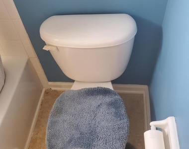 1625 Vineland Circle - Photo Thumbnail 27